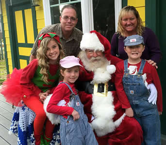 Santa Phillip at the Southern California Live Steamers in Torrance